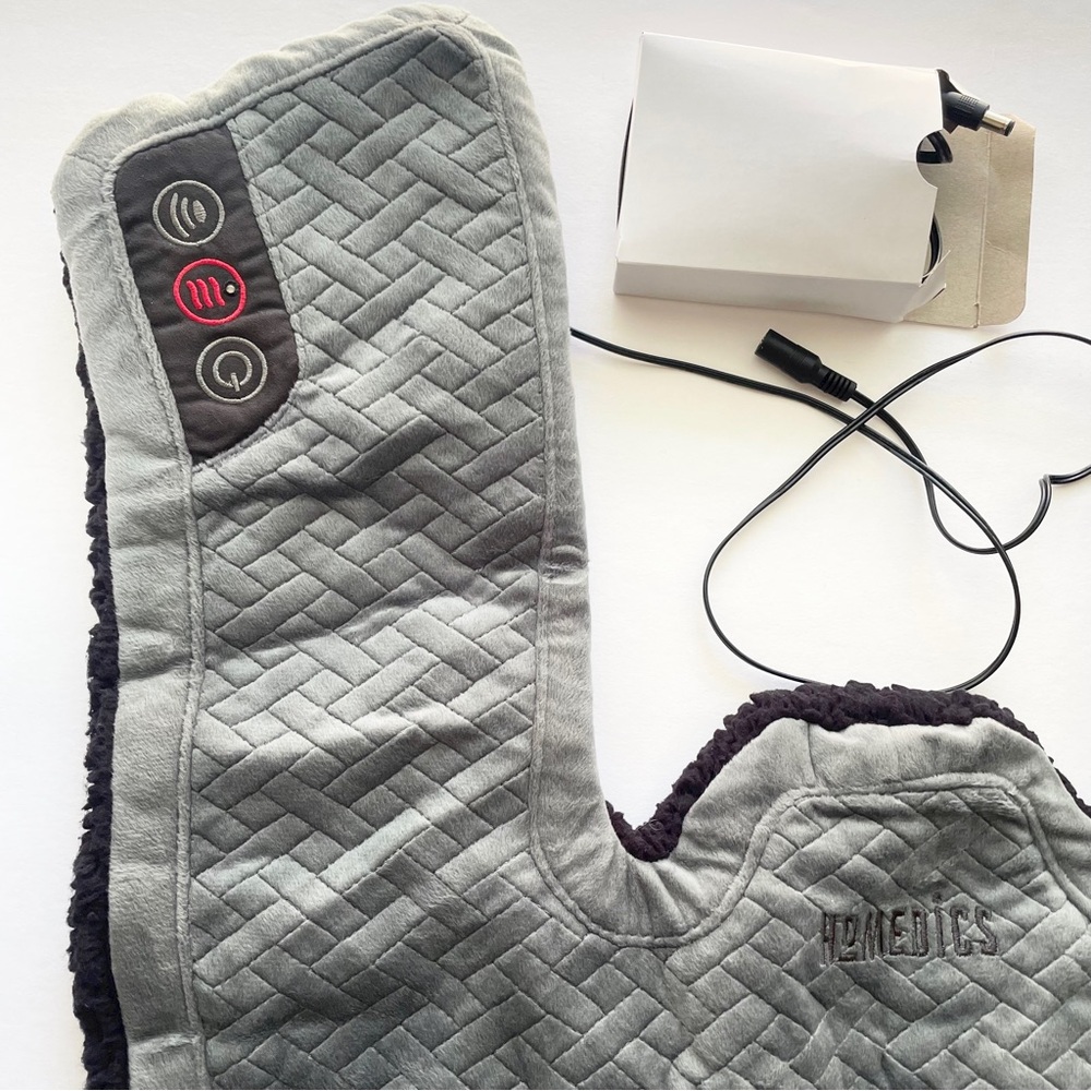 Homedics Weighted Comfort Wrap with Vibration and Soothing Heat - Picture 4 of 10